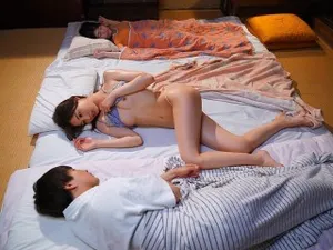 Người vợ cho Gã chồng nện người phụ nữ khác để tìm cảm giác lạ