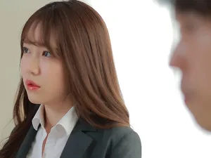 Cắm sừng với người bạn thuở nhỏ